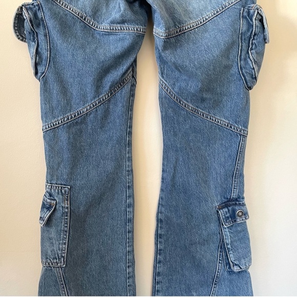 Free People We the Free Call Me Crazy Cargo Flare Mid Rise Jeans Size 25 - Picture 7 of 7